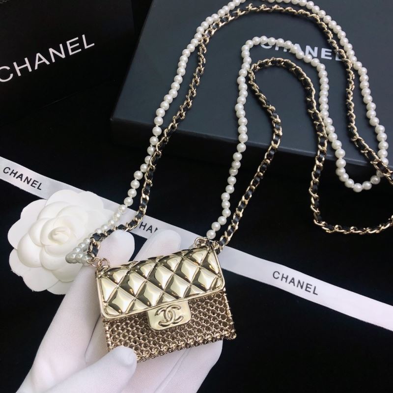 Chanel Necklaces